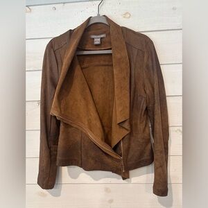 Kate & Mallory Faux Suede Flowy Moto Jacket Perfect for Fall Size medium
Brown